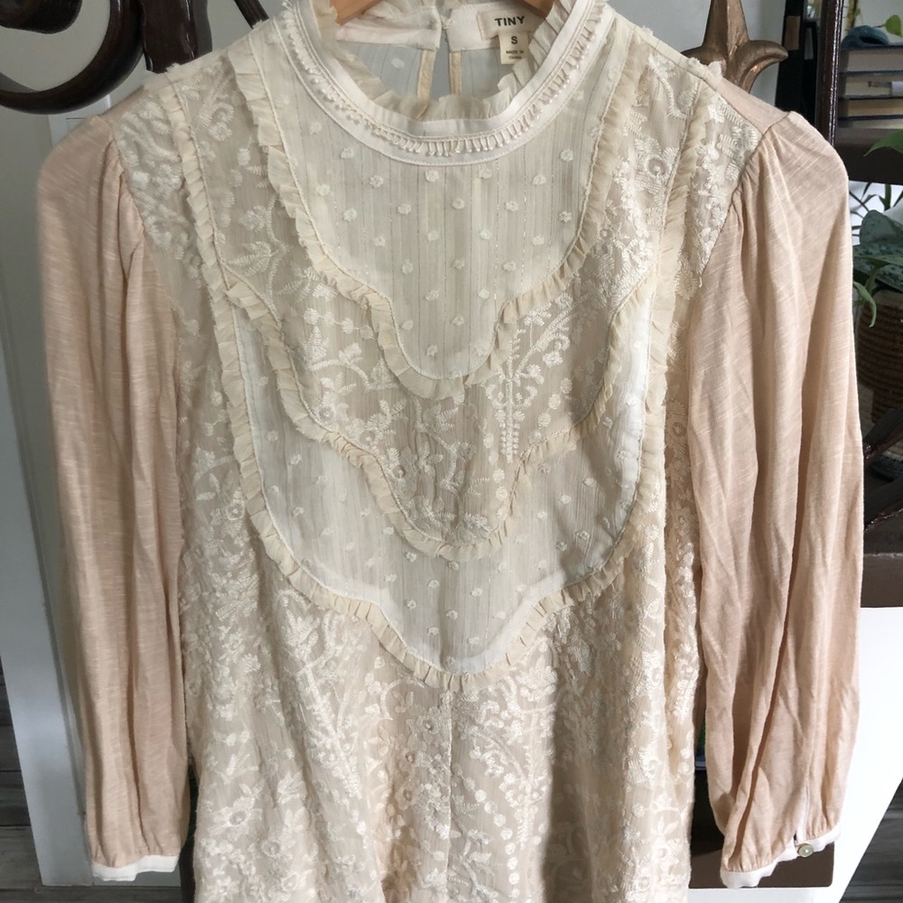 Anthropologie Lace Finja Tiny Top